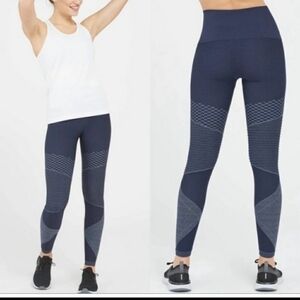 SPANX Look At Me Now Seamless Moto  Moto Leggings in Indigo Sky Size 1X